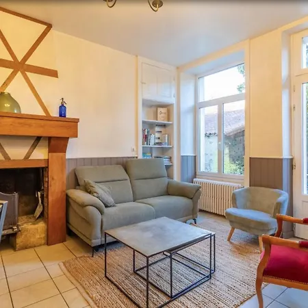 Tatil Evi Les Du Chateau De La Viaudiere *