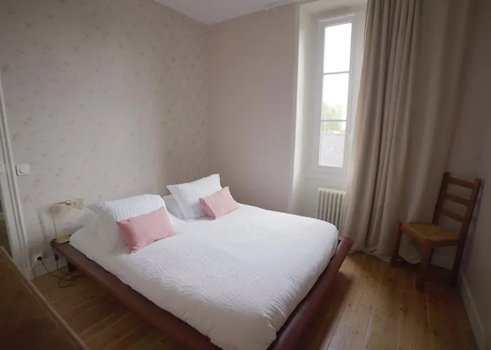 Les Du Chateau De La Viaudiere Feriehus